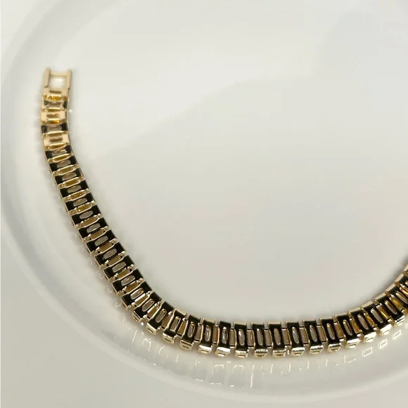 14k gold filled baguette tennis bracelet - Picture 5 of 5